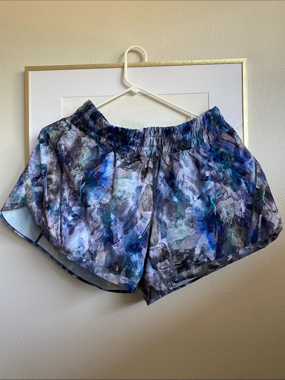 Lululemon Shorts - Blue Marble Print, Sz 10